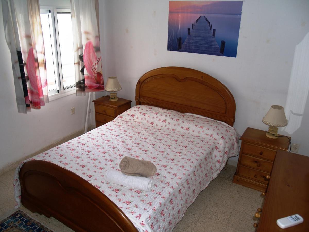 Apartment With Direct Access To The Sea Salou Bagian luar foto